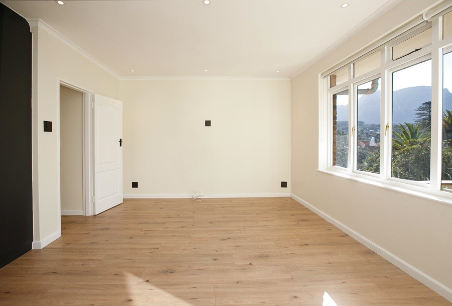 2 Bedroom Property for Sale in Wynberg Upper Western Cape